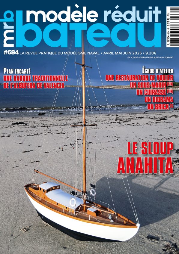 Couverture Modèle Réduit Bateau #684